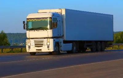 İzmir ile Karabük Arası Öğrenci Eşyası Taşıma